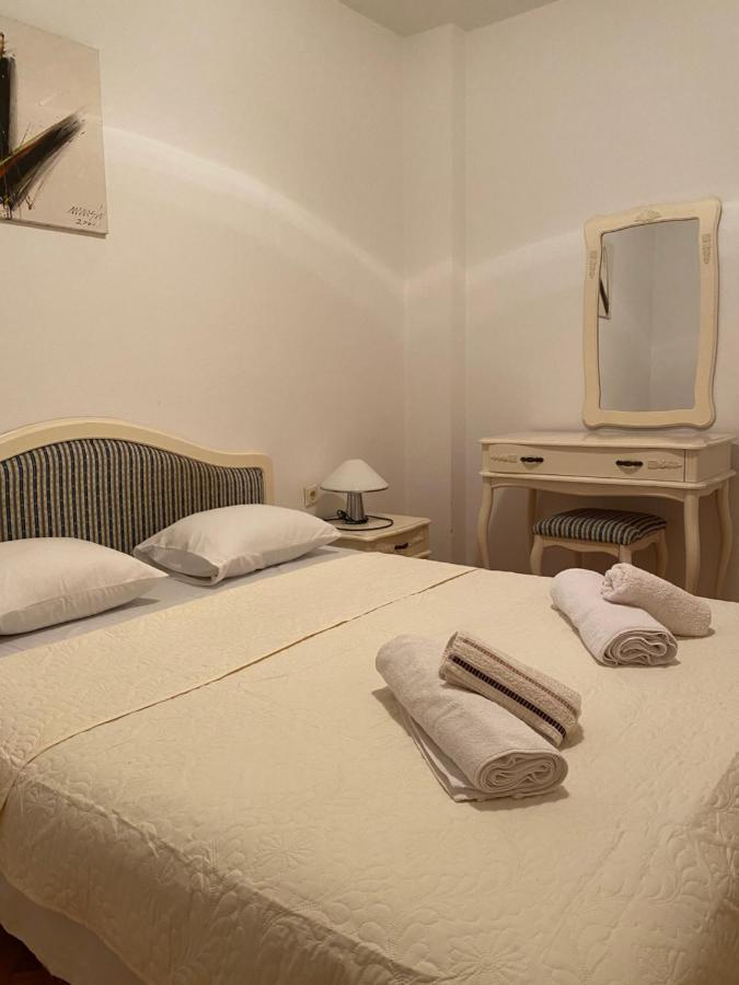 Petrovac Apartments Mandarina Garden מראה חיצוני תמונה