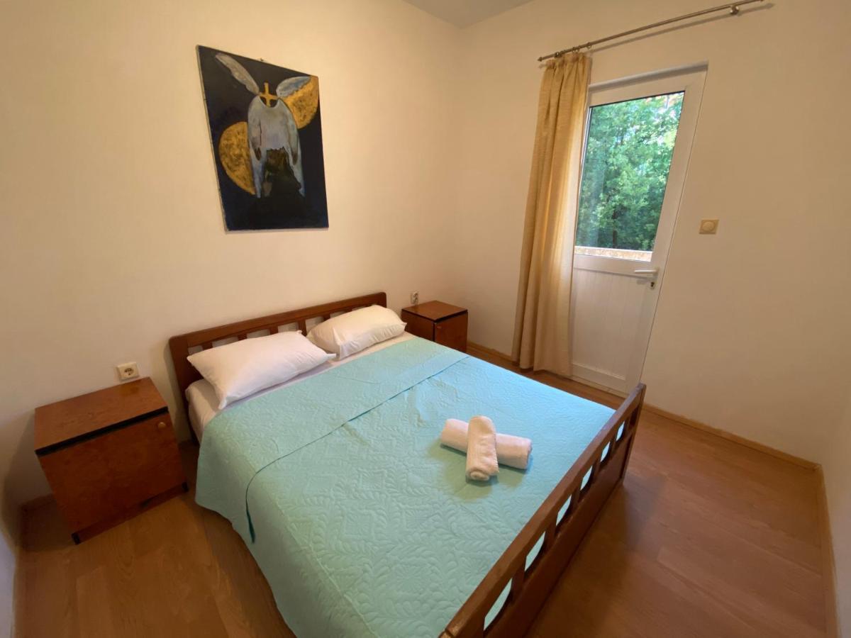 Petrovac Apartments Mandarina Garden מראה חיצוני תמונה