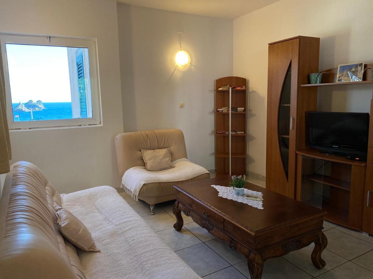 Petrovac Apartments Mandarina Garden מראה חיצוני תמונה
