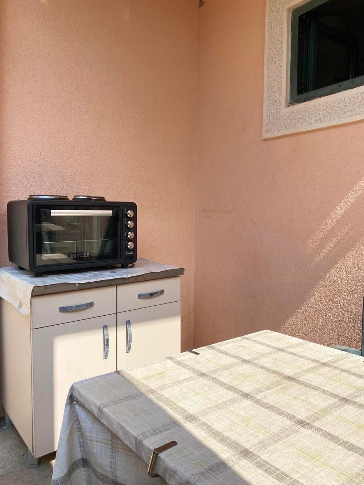 Petrovac Apartments Mandarina Garden מראה חיצוני תמונה