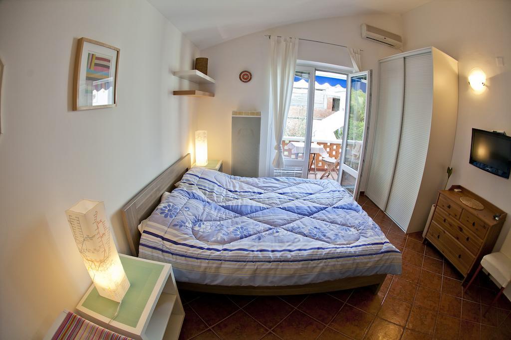 Petrovac Apartments Mandarina Garden חדר תמונה