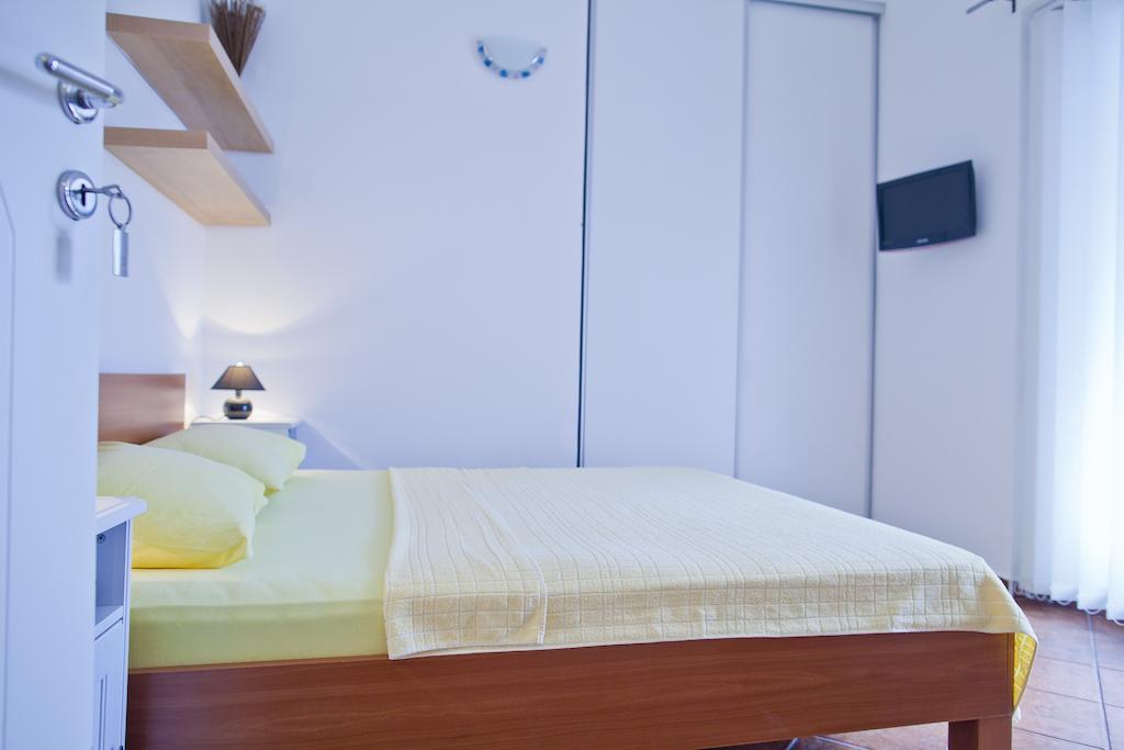 Petrovac Apartments Mandarina Garden חדר תמונה