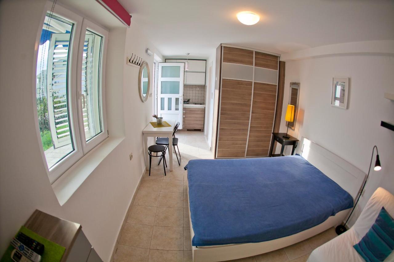 Petrovac Apartments Mandarina Garden חדר תמונה